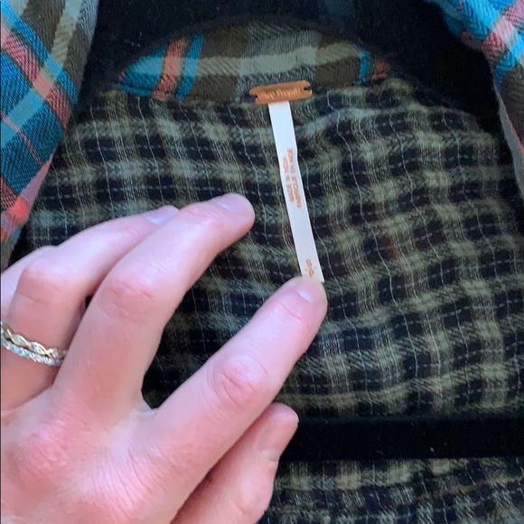 Flannel - Picture 2 of 4